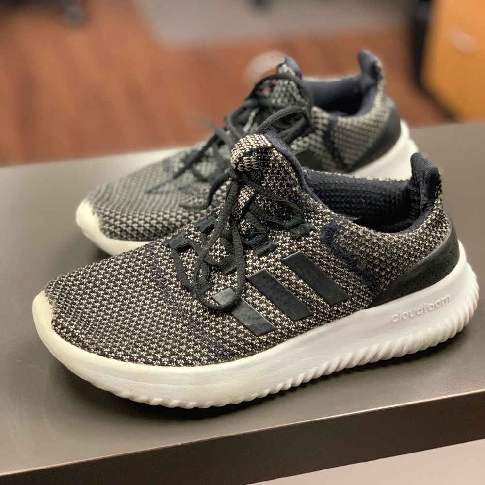 Adidas Shoes 6 1/2
